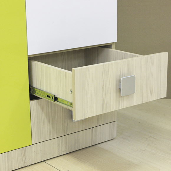 Фото Шкаф Стиль 2 (70) двухдверный от производителя Аквилон в Щёлкино по цене 19 230 ₽